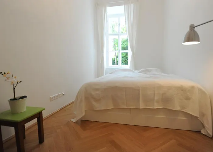 Brand New - - Quiet - 14 * Vienna